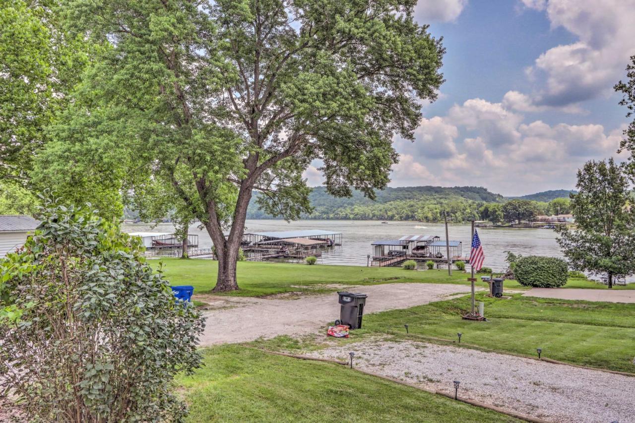 Cheerful Camdenton Cottage Steps To Lake! Exteriör bild